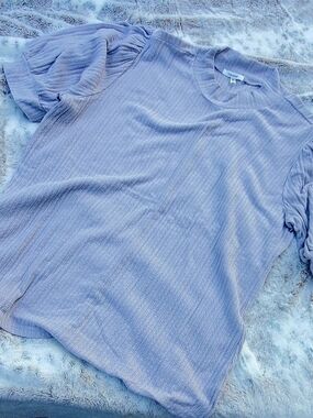 NWOT Maurices Gray Ribbed Short Sleeve Top